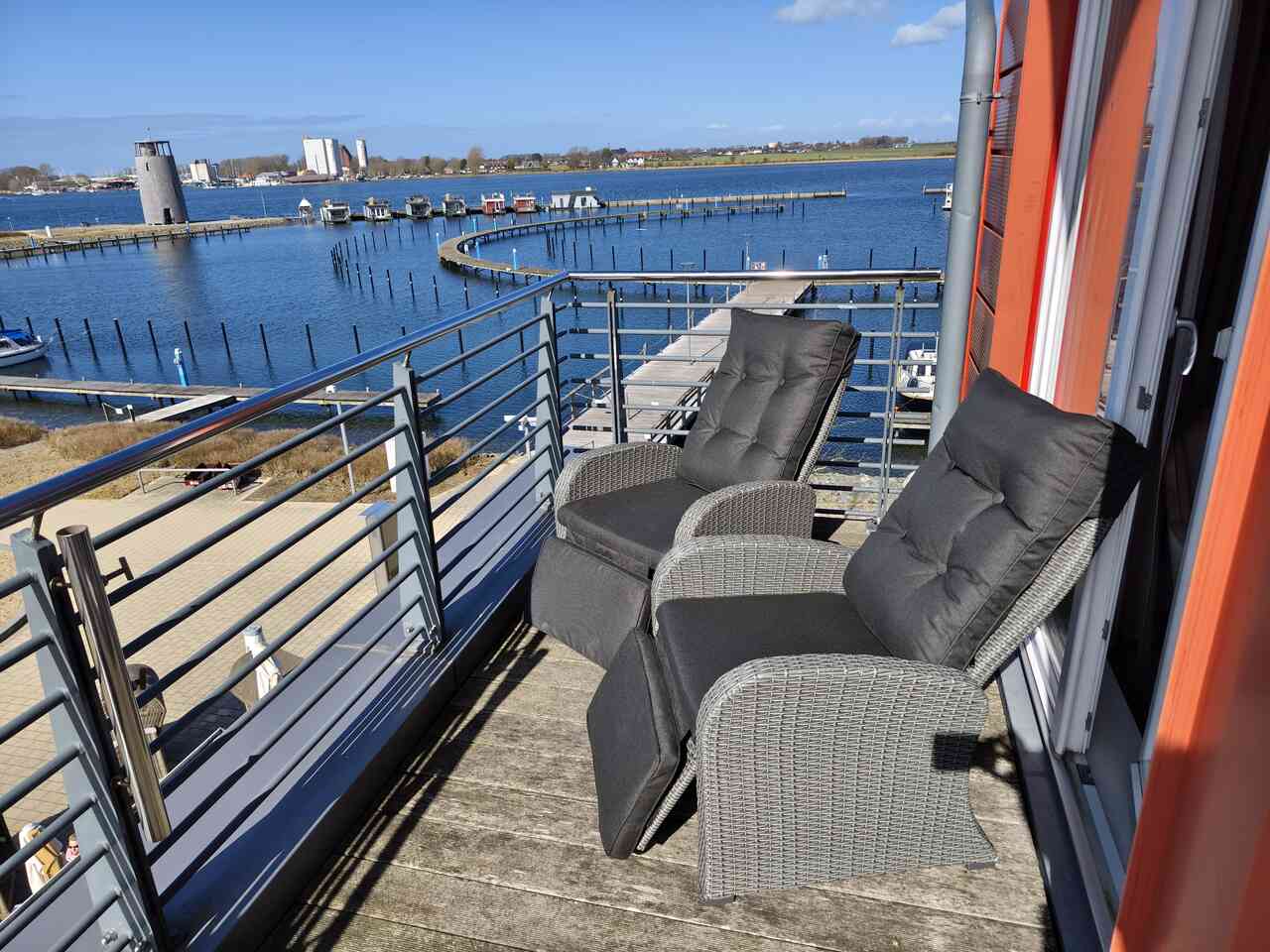 Rundsteg - Ausruhen auf der Terrasse