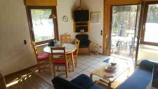 Ferienhaus Aldehoff – Wohnzimmer einer Ferienwohnung