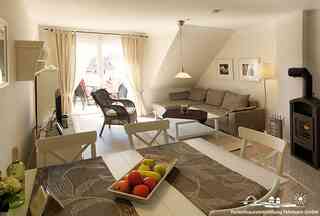 37 Ferienwohnung an der Reiterkoppel 45b OG – Wohn-/ Essbereich