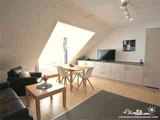 56 Ferienwohnung im Fritz-Bleyl-Weg 14 DG links – Wohnzimmer
