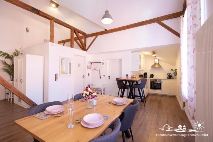 13 Ferienwohnung Exklusives Loft Bild: 2