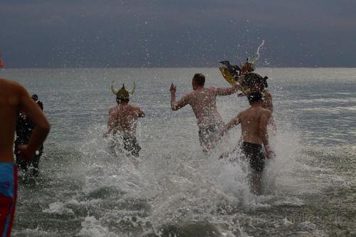 Anbaden am Südstrand 2010