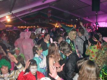 Insel Karneval in Burg 2011