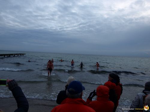 Anbaden am Südstrand Fehmarn 2014