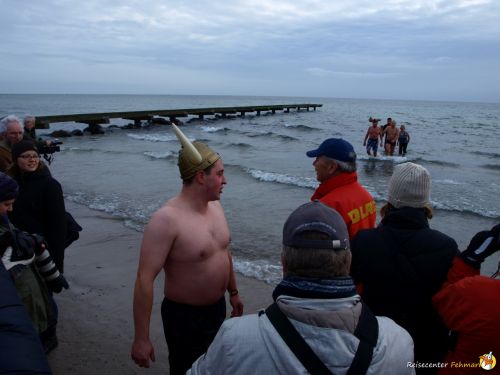 Anbaden am Südstrand Fehmarn 2014