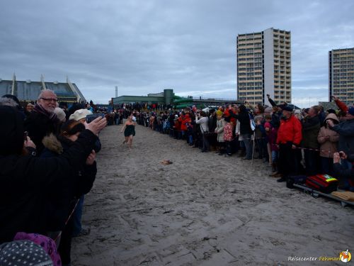 Anbaden am Südstrand Fehmarn 2014