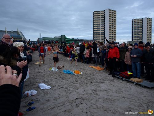 Anbaden am Südstrand Fehmarn 2014