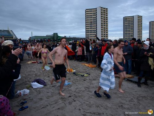 Anbaden am Südstrand Fehmarn 2014